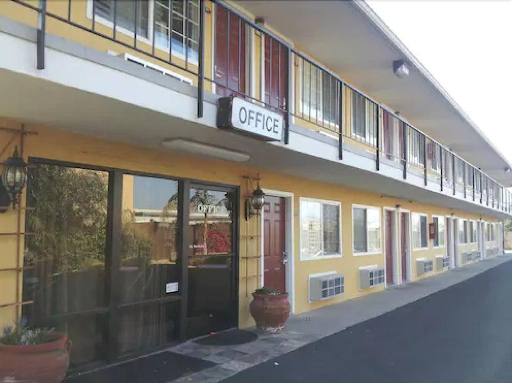 Travelodge Lompoc Dış mekan fotoğraf