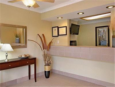 Travelodge Lompoc İç mekan fotoğraf